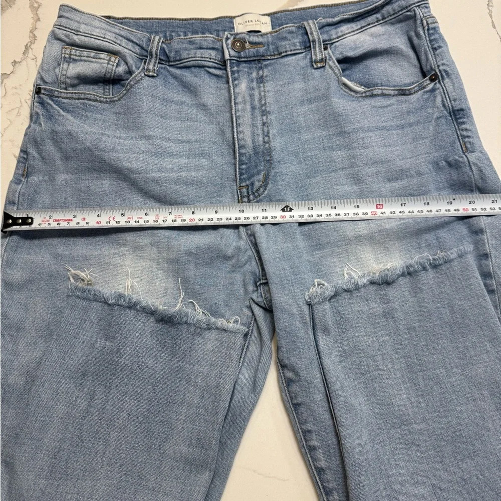 Light Blue Oliver Logan premium denim- Crosby Boyfriend 33 inches - Picture 9 of 11